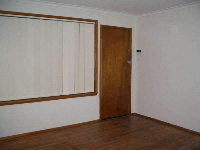 69 Brunning Cres, Frankston North VIC 3200