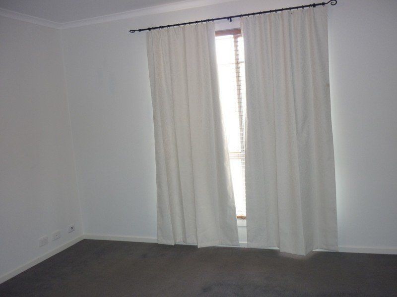 15 Garnet Close, Skye VIC 3977