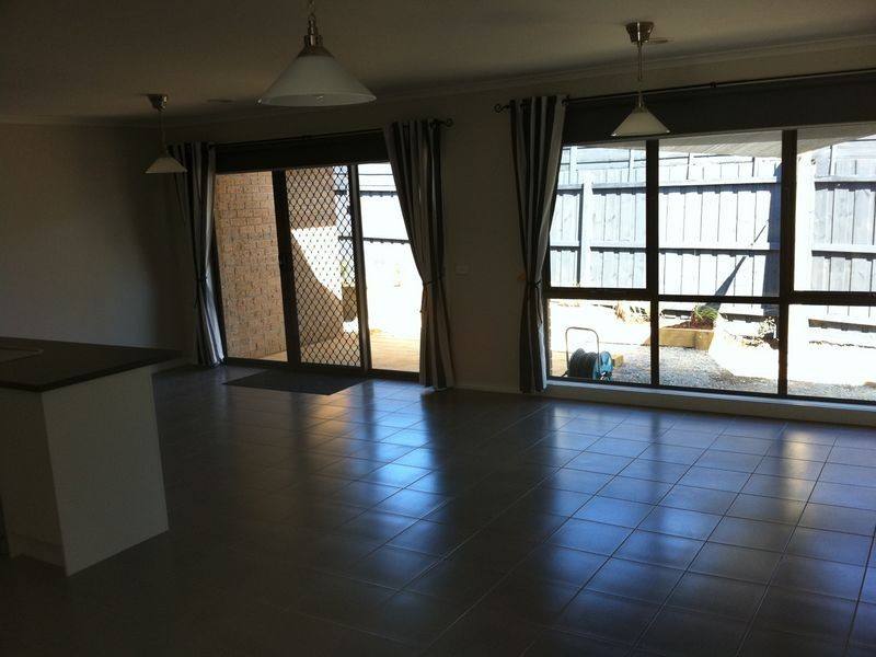 2/360 Frankston Dandenong Road, Seaford VIC 3198