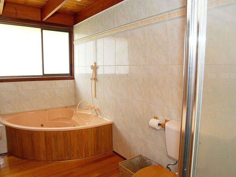 36 Fleetwood Crescent, Frankston South VIC 3199