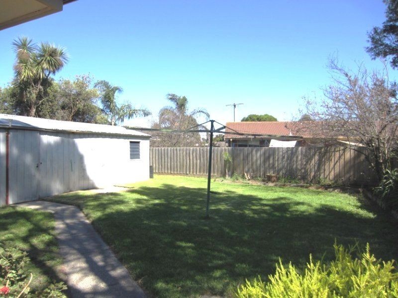 10 Cane Avenue, Seaford VIC 3198