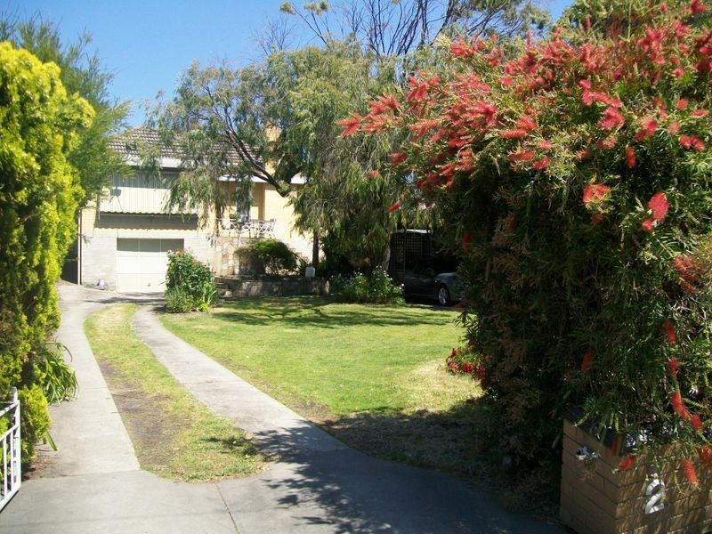 2 Chapman Avenue, Seaford VIC 3198