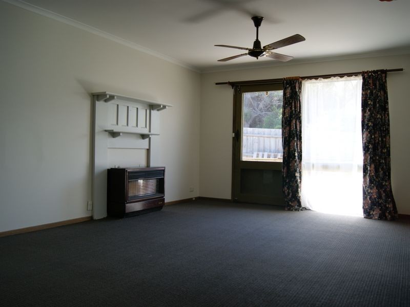 93 Centenary Street, Seaford VIC 3198