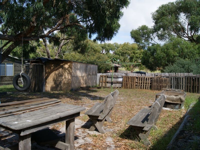 93 Centenary Street, Seaford VIC 3198