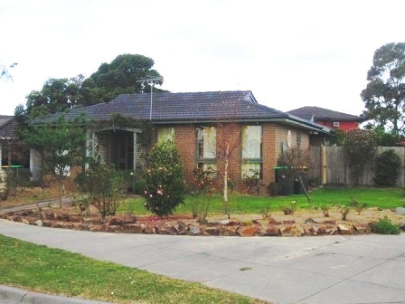 1 Lucas Crescent, Seaford VIC 3198