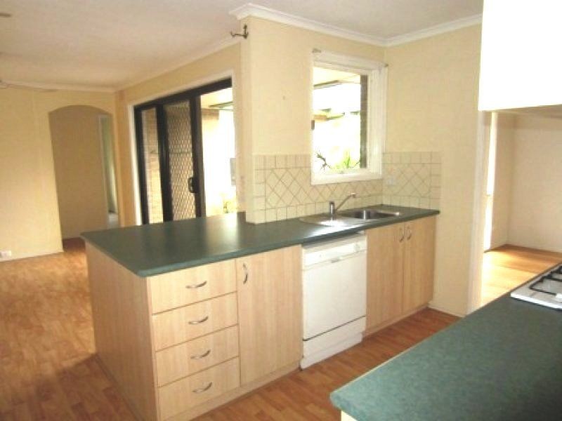 1 Lucas Crescent, Seaford VIC 3198