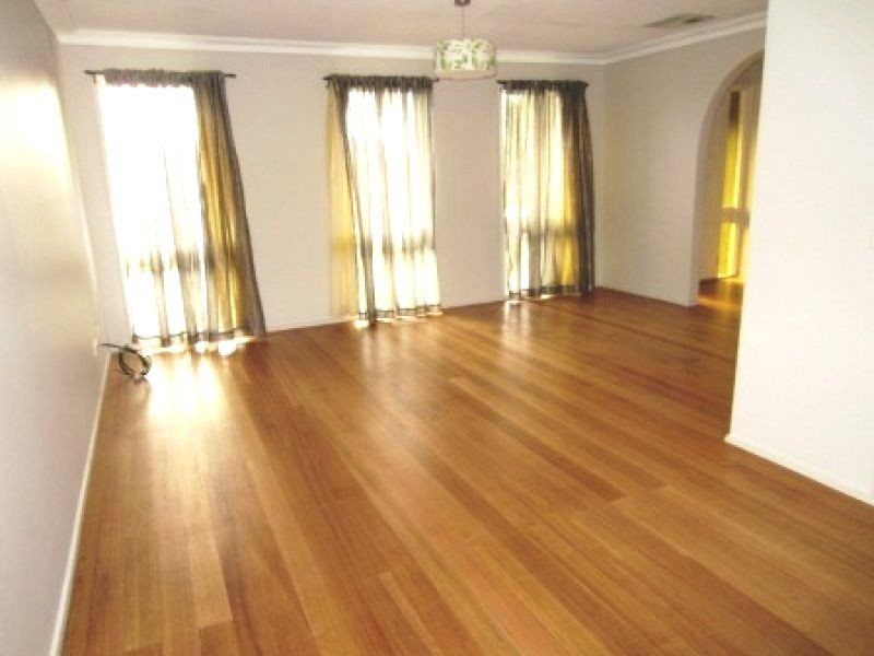 1 Lucas Crescent, Seaford VIC 3198