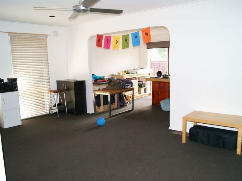 89 East Road, Seaford VIC 3198