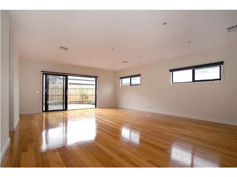 5 Park Street, Seaford VIC 3198