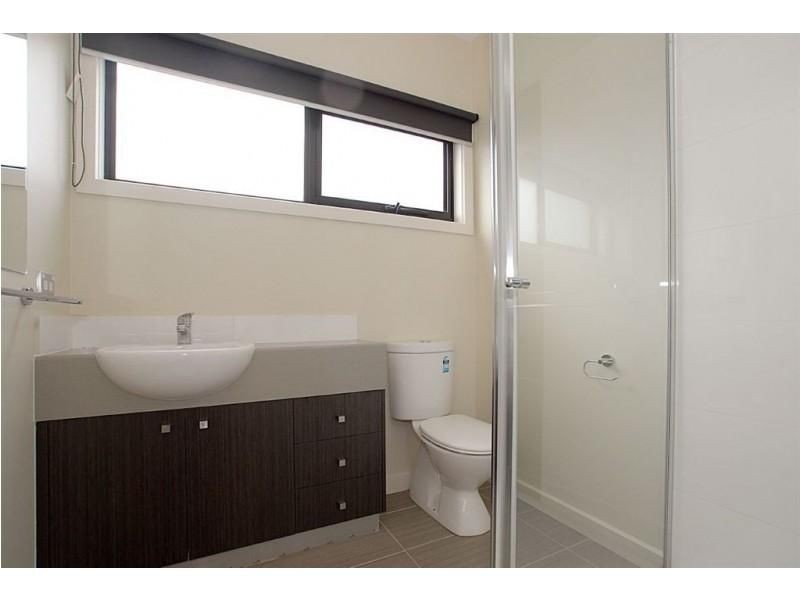 5 Park Street, Seaford VIC 3198