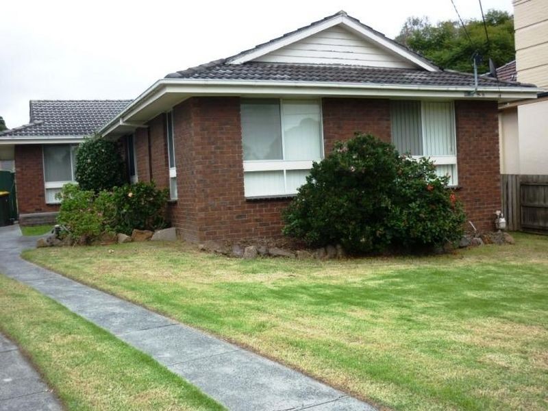 6 Summit Road, Frankston VIC 3199
