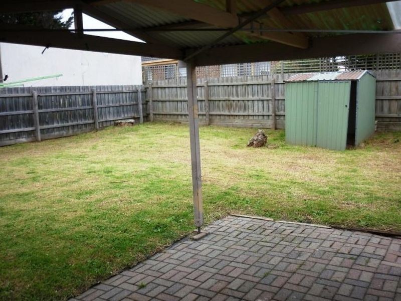 6 Summit Road, Frankston VIC 3199