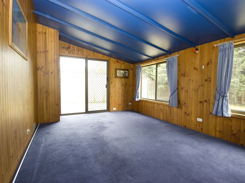 25 Torquay Avenue, Seaford VIC 3198