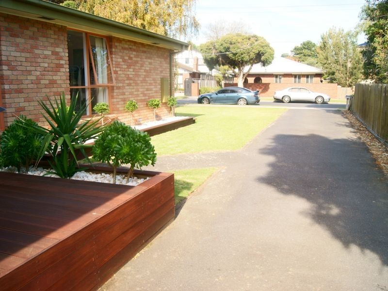 87 East Road, Seaford VIC 3198