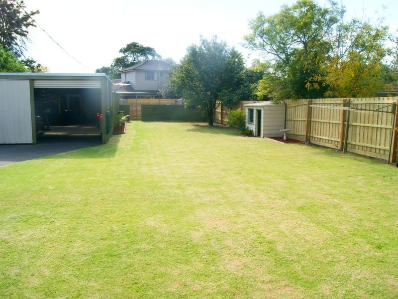 87 East Road, Seaford VIC 3198