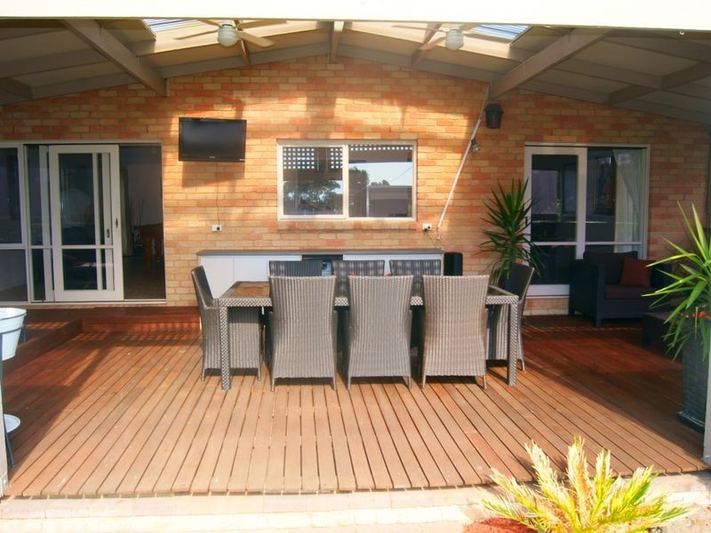 87 East Road, Seaford VIC 3198