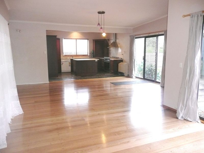 15a Denbigh Road, Seaford VIC 3198