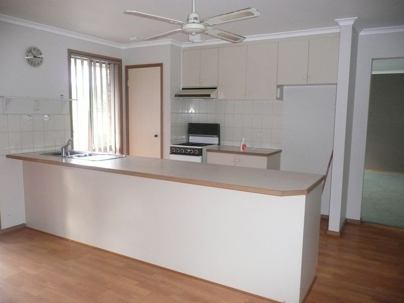 1/14 Charles Street, Seaford VIC 3198