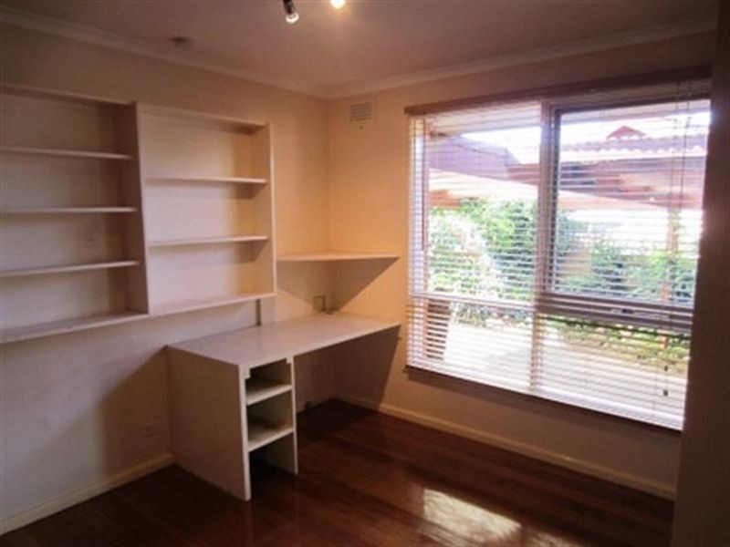 51 Hallifax Street, Seaford VIC 3198