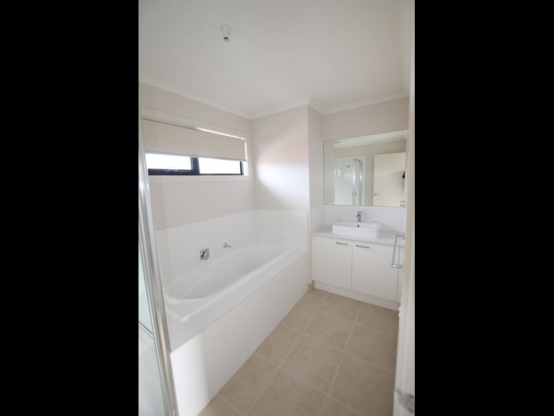 1/13 Armstrongs Road, Seaford VIC 3198