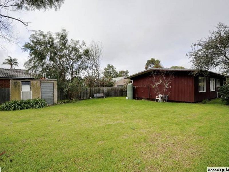 5 East Road, Seaford VIC 3198