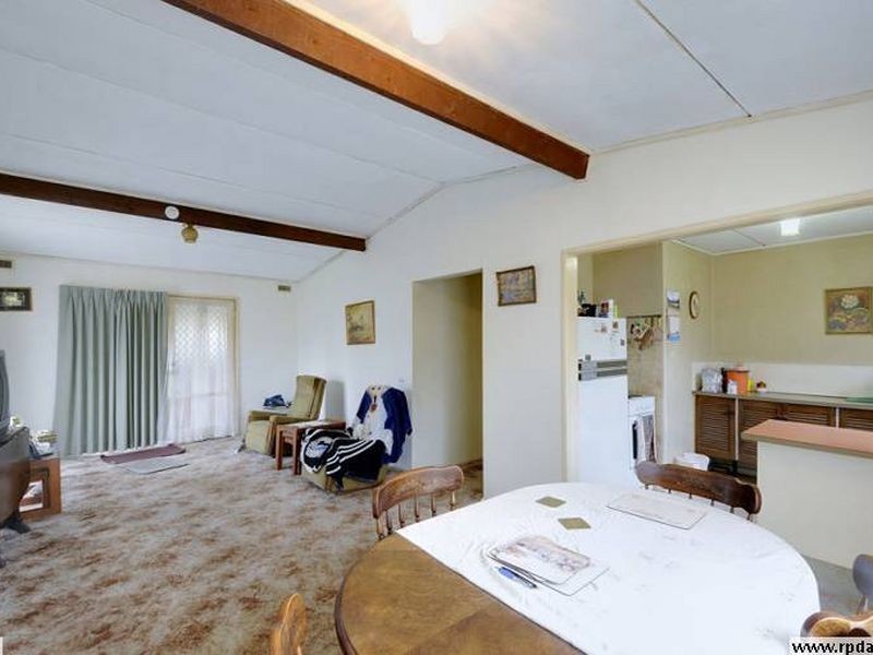 5 East Road, Seaford VIC 3198