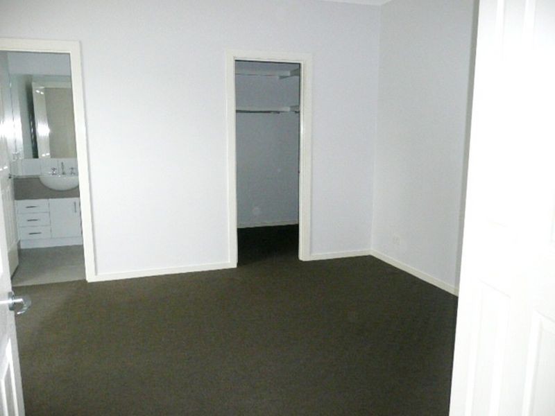 20 Summit Road, Frankston VIC 3199