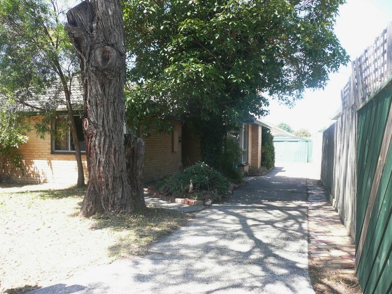 18 Denbigh Road, Seaford VIC 3198