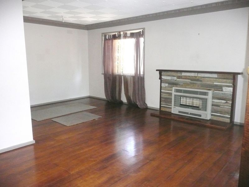 18 Denbigh Road, Seaford VIC 3198