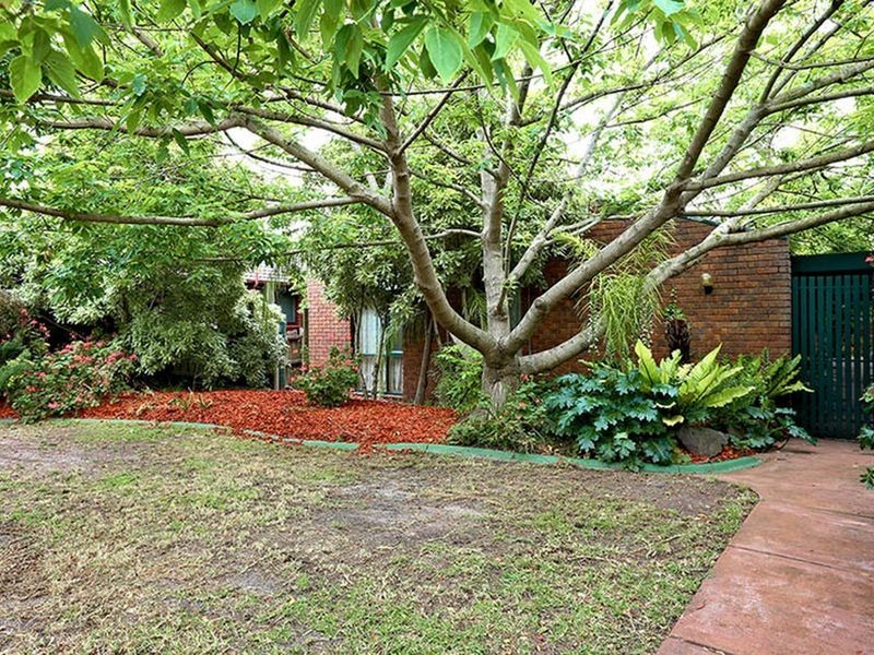 28 Emanuel Drive, Seaford VIC 3198