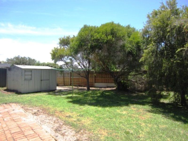 8 Glenalvie Street, Seaford VIC 3198