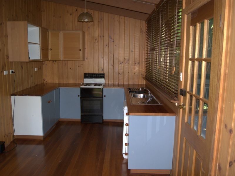 10 Chapman Avenue, Seaford VIC 3198