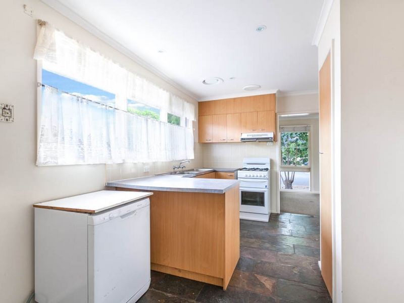 8 Kinsale Street, Seaford VIC 3198