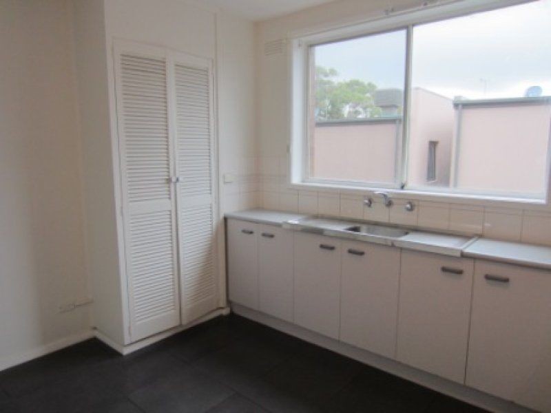 4/283 Nepean Highway, Seaford VIC 3198