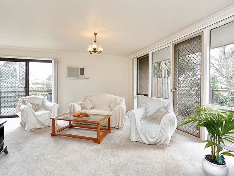 6 Boston Avenue, Seaford VIC 3198