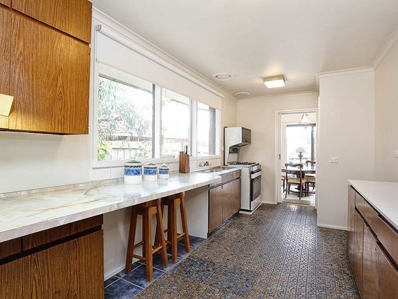 6 Boston Avenue, Seaford VIC 3198