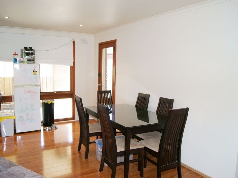 12 Maple Street, Seaford VIC 3198