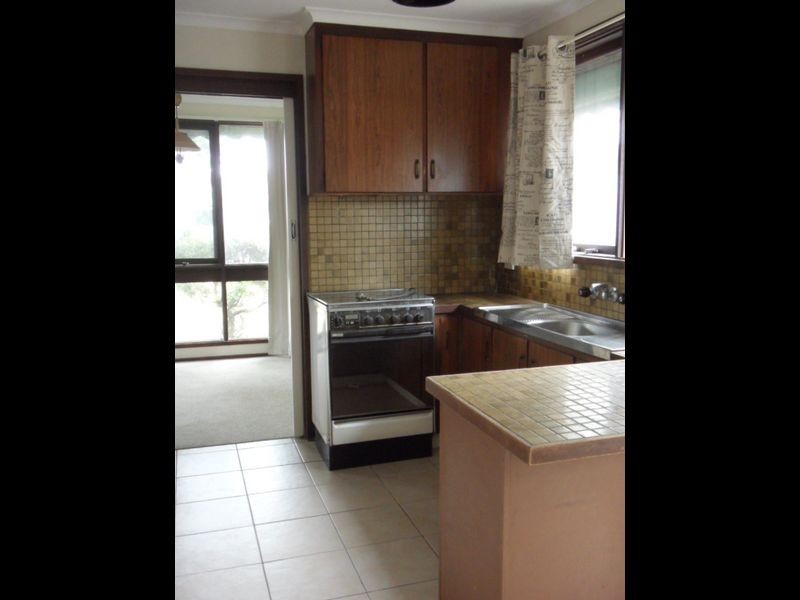 16 Harold Street, Seaford VIC 3198