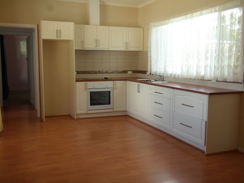 61 Wells Road, Seaford VIC 3198