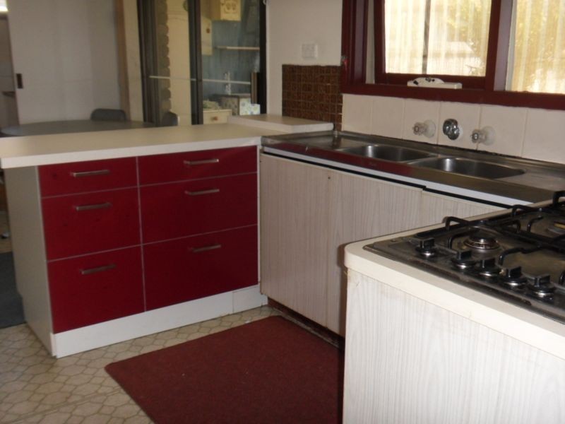 15 Webb Street, Seaford VIC 3198