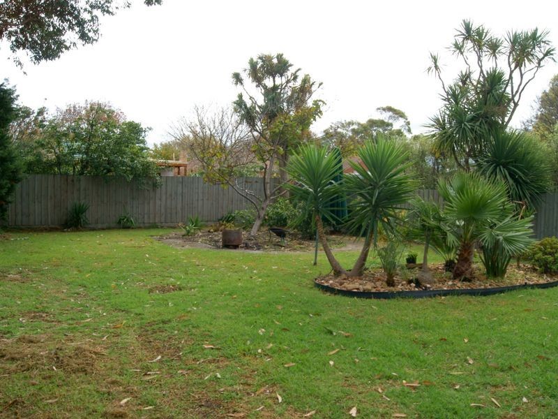 13 Scott Street, Seaford VIC 3198