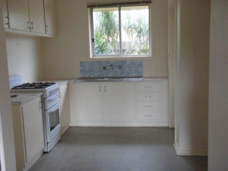 3/33 Gariloch Drive, Frankston VIC 3199