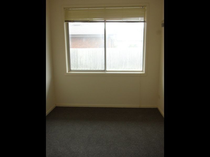 3/33 Gariloch Drive, Frankston VIC 3199