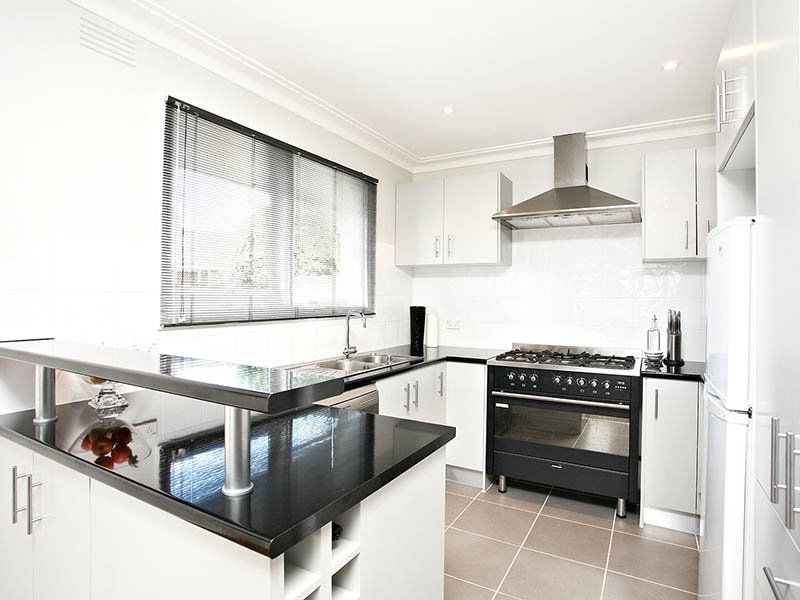 26 Hayman Avenue, Seaford VIC 3198