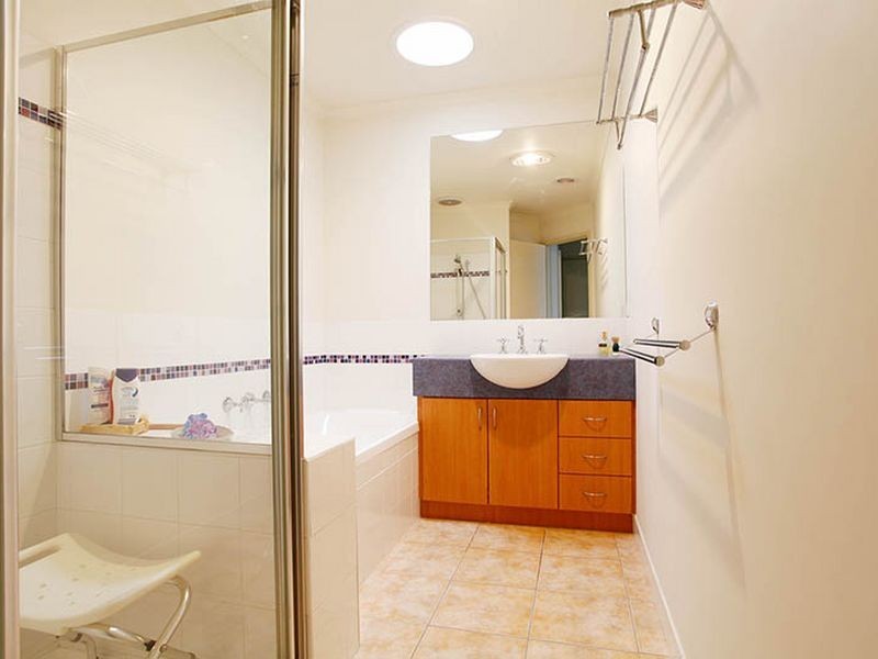 1/2 McRae Street, Seaford VIC 3198