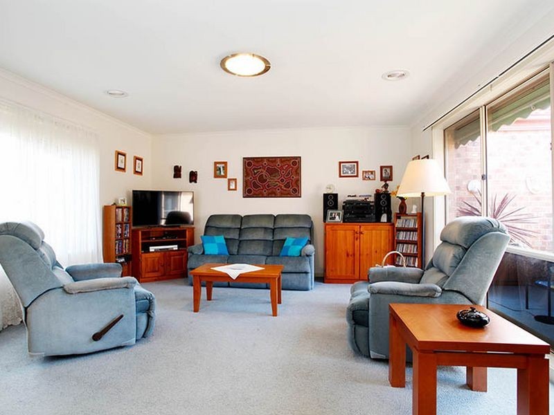 1/2 McRae Street, Seaford VIC 3198