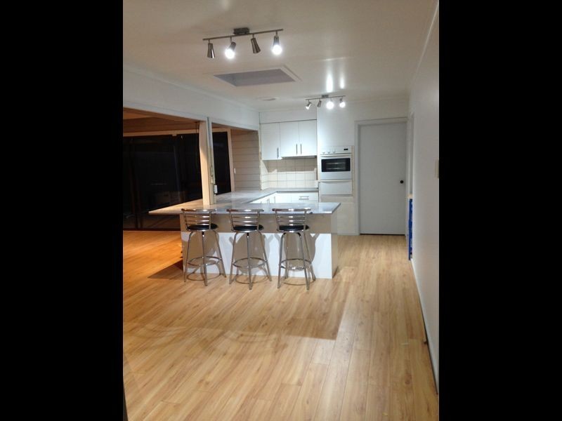 27 Belvedere Road, Seaford VIC 3198