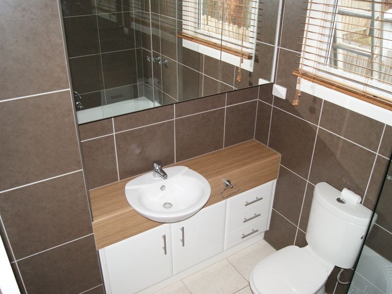 2/5 Wilson Grove, Seaford VIC 3198