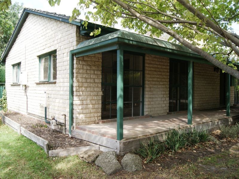 73 Guelph Street, Somerville VIC 3912