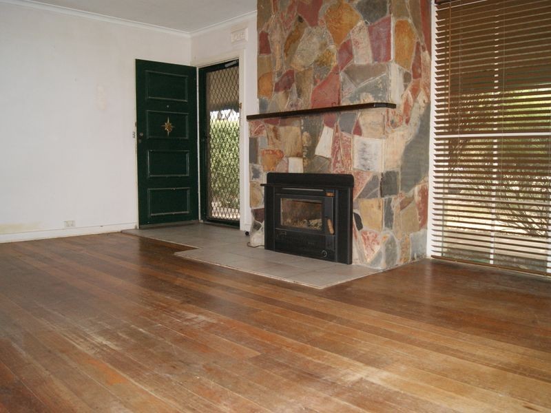 73 Guelph Street, Somerville VIC 3912